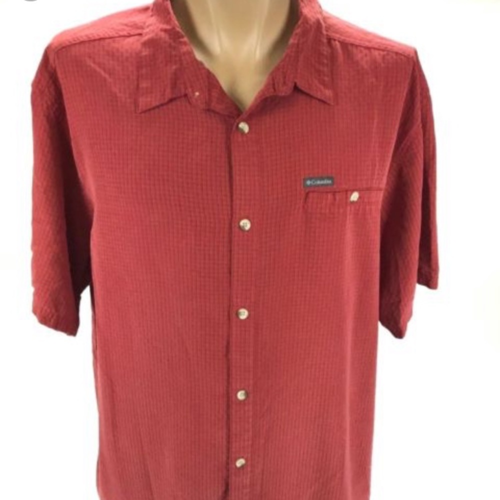 Red Columbia short sleeve button up
